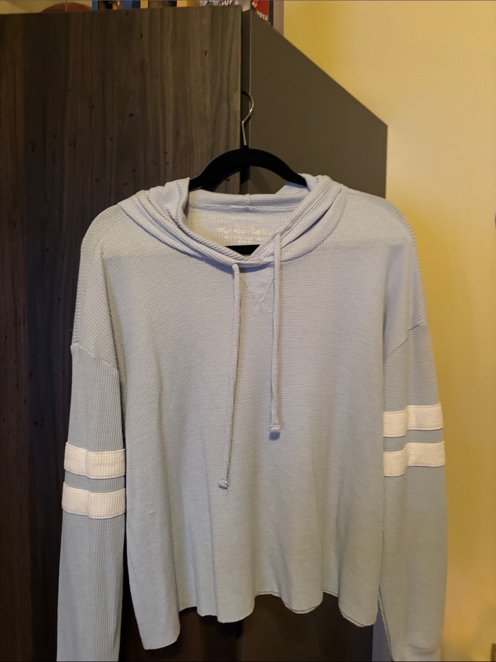 Hollister Must Have CollectionBlue Hooded Women’s Sweater w/White Sleeve Stripes